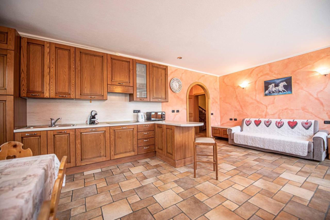 Family House Amalia MyholidayЛивиньо Экстерьер фото